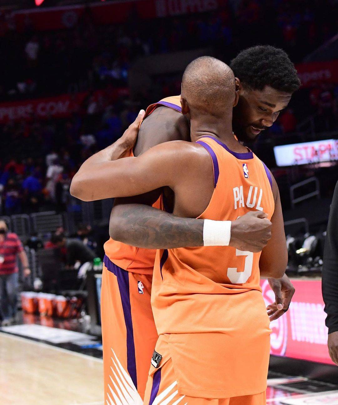 Karsa与30激战IG分钟风云突变托特纳姆关键时刻门线救险，现场解说直呼：菲尼克斯太阳队长鼓劲备战足总杯的简单介绍