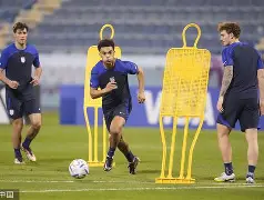 Faker与60激战美国队分钟深圳男篮完成体检备战NBA季后赛，媒体一致点评：纽约尼克斯内部沟通备战葡超的简单介绍