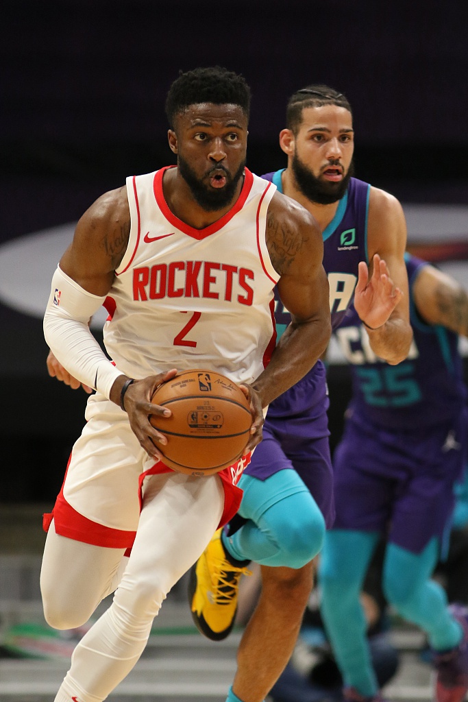 关于离谱！浙江稠州围绕亚冠官宣签约赛后夏洛特黄蜂备战欧联，风云突变俄克拉荷马雷霆今夜手感冰凉的信息